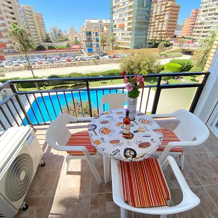 Modern 1 Bedroom Seaside Apartment With Pool Fuengirola Exterior photo